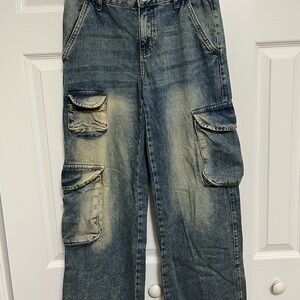 Women's Straight Leg Jeans in Blue